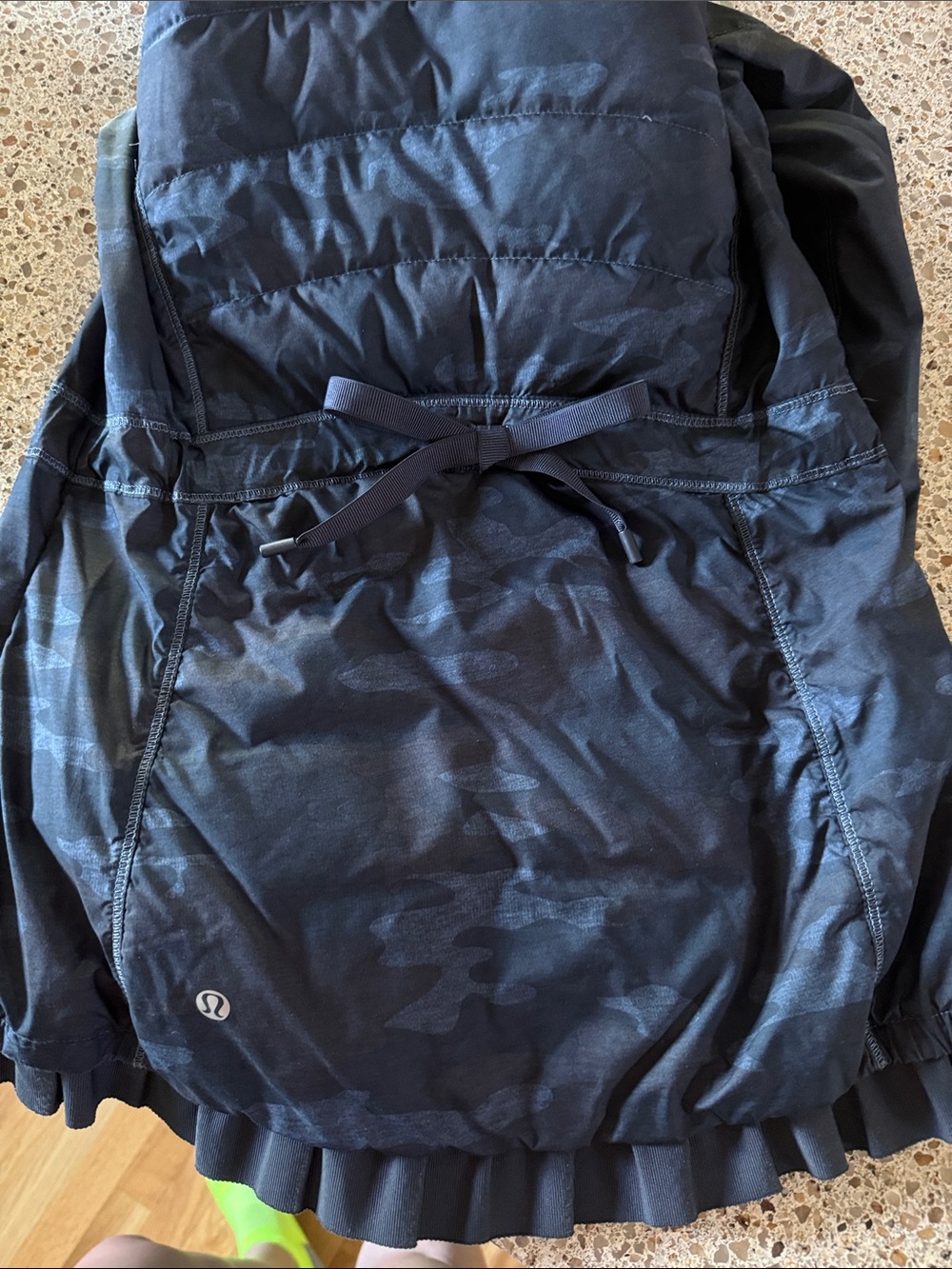 Lululemon Spring Fling Puffy Windbreaker Heathered Lotus Camo Oil Slick Blue - Picture 9 of 11